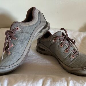 Teva Ahnu hiking shoes; gently used